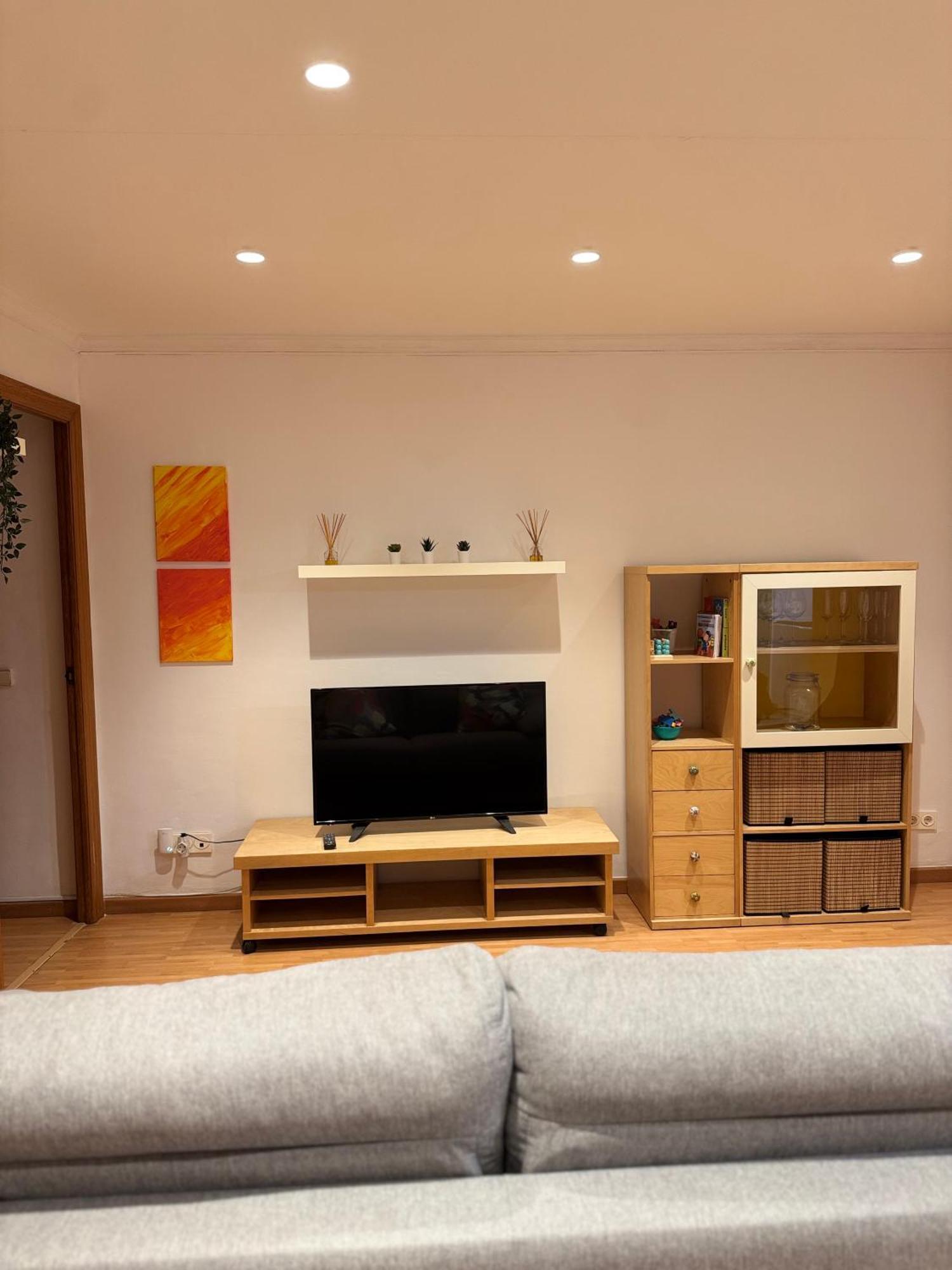 Acogedor Piso En Barcelona Apartment Bagian luar foto