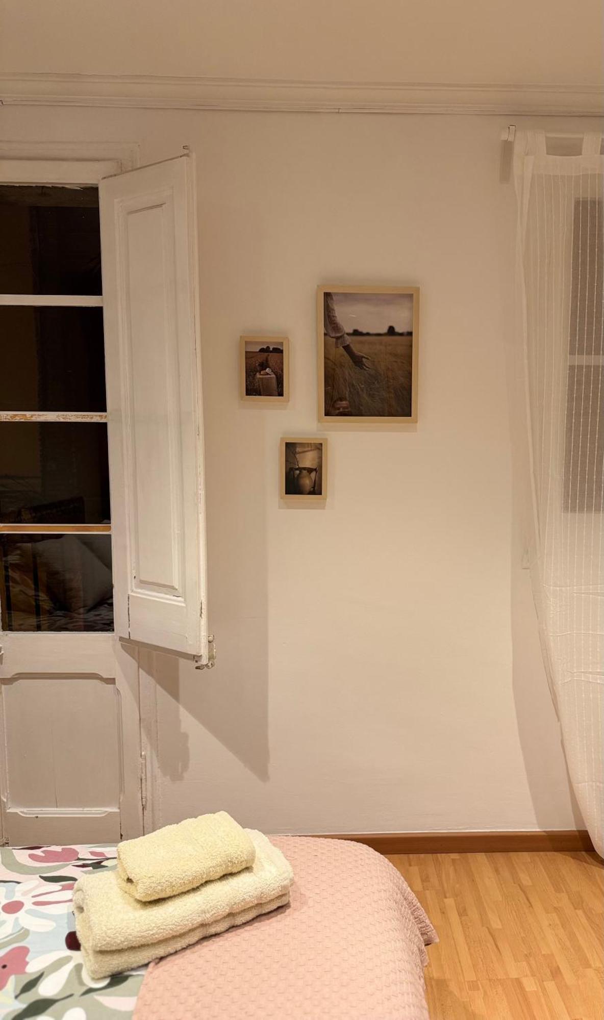 Acogedor Piso En Barcelona Apartment Bagian luar foto